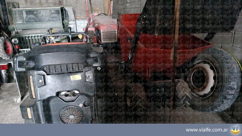 Varios Otra Zanjadora Ditch Witch R300