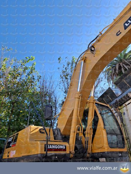 Excavadoras Liangong R323 LC