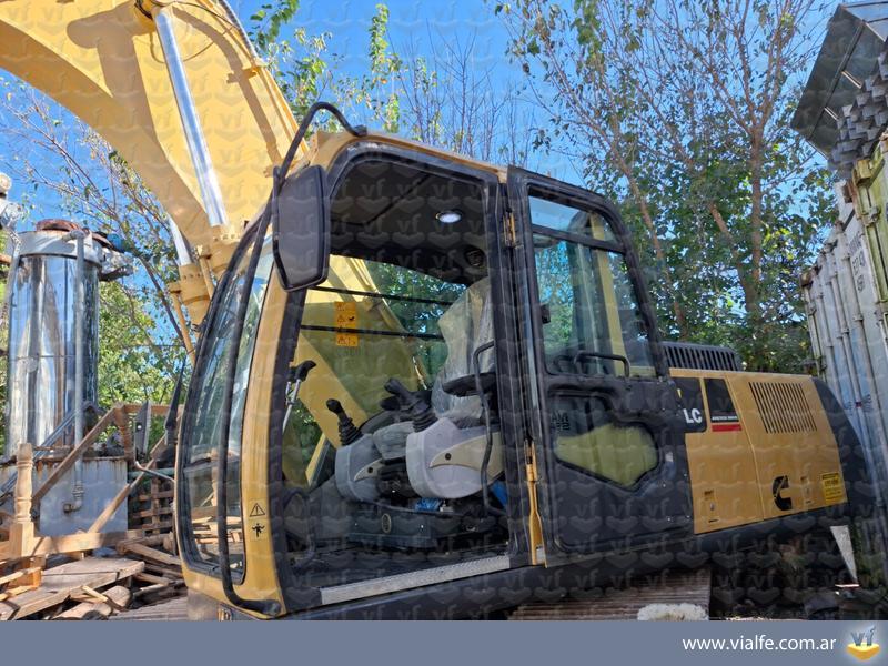 Excavadoras Liangong R323 LC