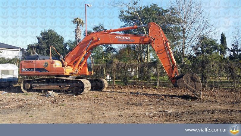 Excavadoras Doosan 300 LCV